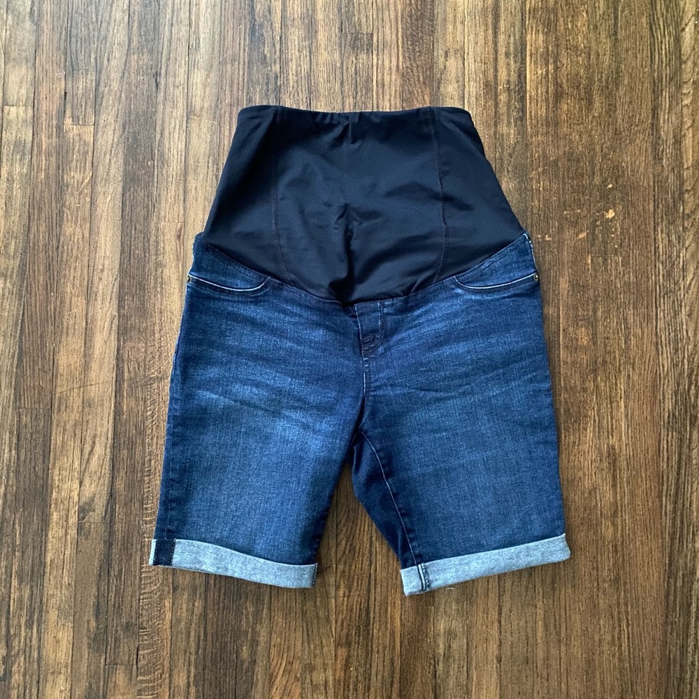 Isabel Maternity Bermuda shorts